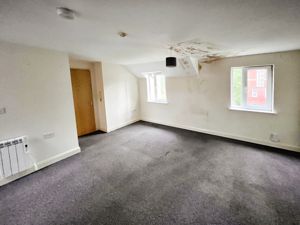 Lounge Area- click for photo gallery
